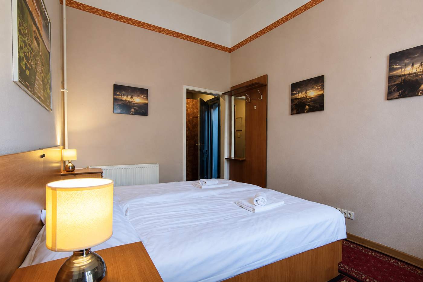 Double room with comfortable bedding and air conditioning at Villa Kristal Hotel